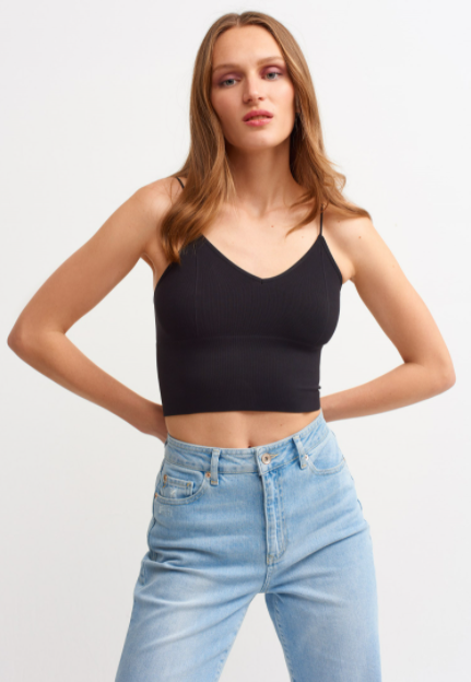 Crop Top Modelleri Nelerdir?