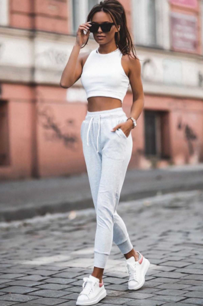 Crop Top Modelleri Nelerdir?